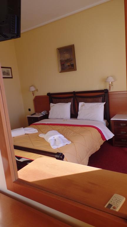 Cavo D' Oro Hotell Pireus Eksteriør bilde