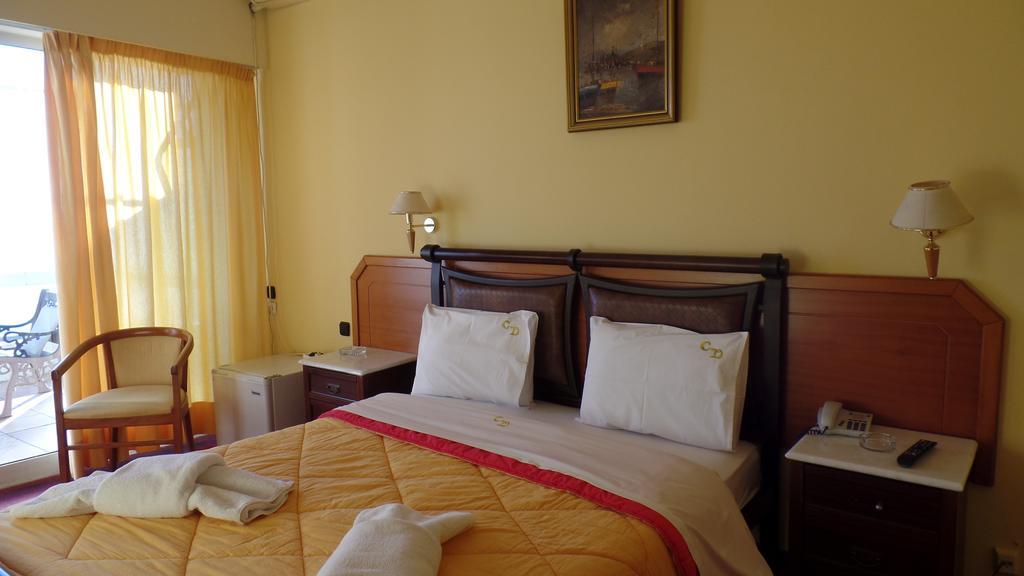 Cavo D' Oro Hotell Pireus Eksteriør bilde